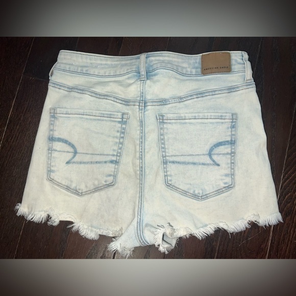 American Eagle Outfitters Pants - American Eagle Super Hi rise shortie
